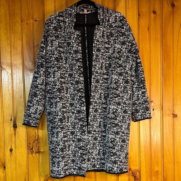 Philosophy Sweaters - Philosophy from Anthropologie Black and White Knit Long Cardigan